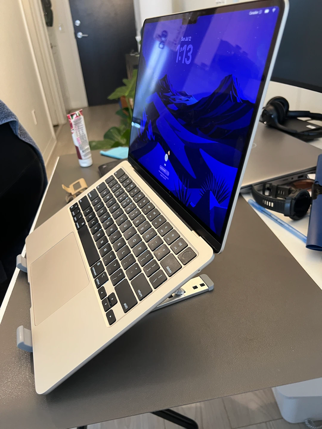 Adjustable Laptop Stand - photo 4