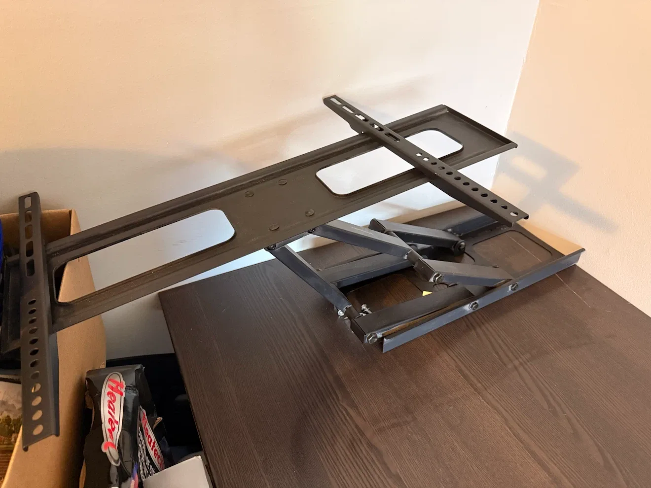 Adjustable TV Wall Mount