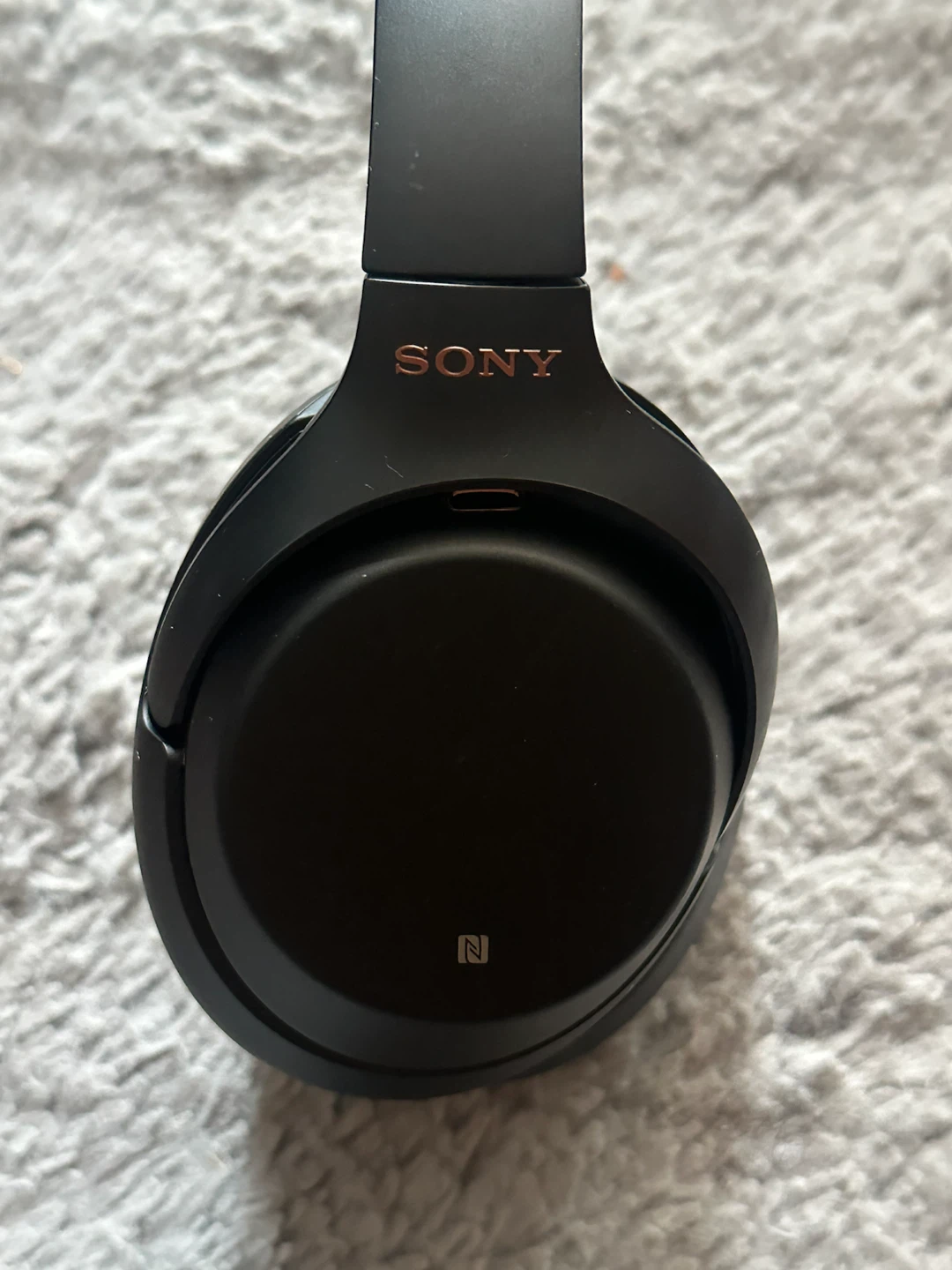 Sony WH-1000XM3 Noise Cancelling Headphones
