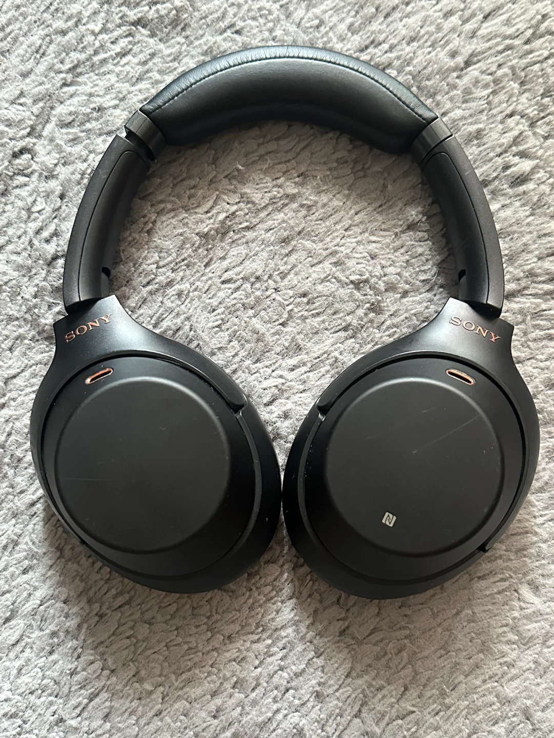Sony WH-1000XM3 Noise Cancelling Headphones - photo 2