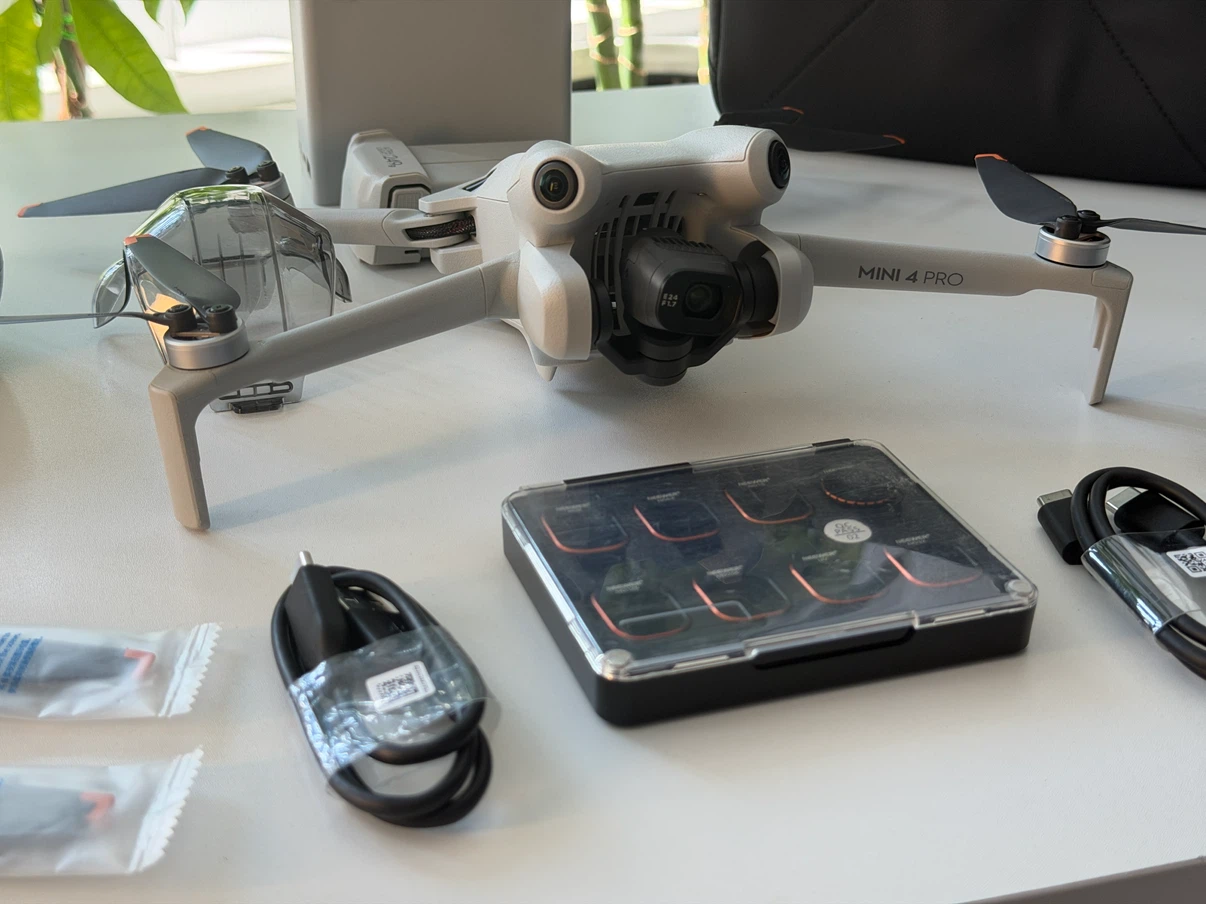 DJI Mini 4 Pro Fly More Combo + 4 Batteries + Neewer Filter Kit - photo 3