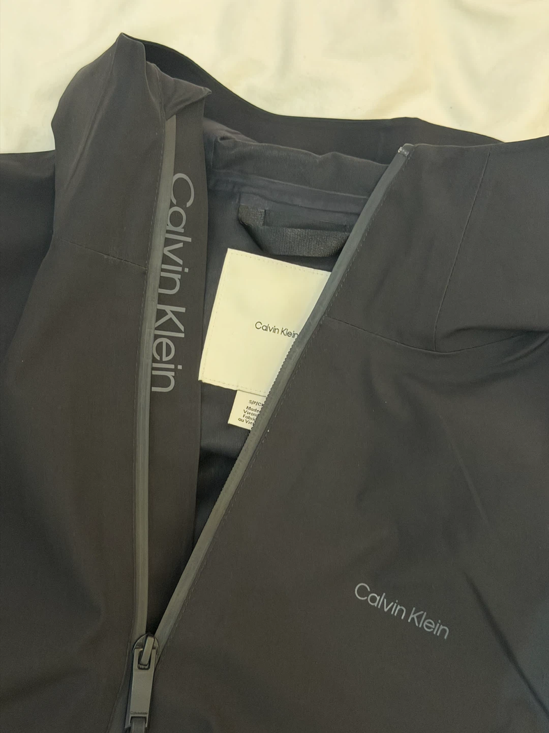 Calvin Klein Tech Shell Hooded Jacket - Black - photo 4