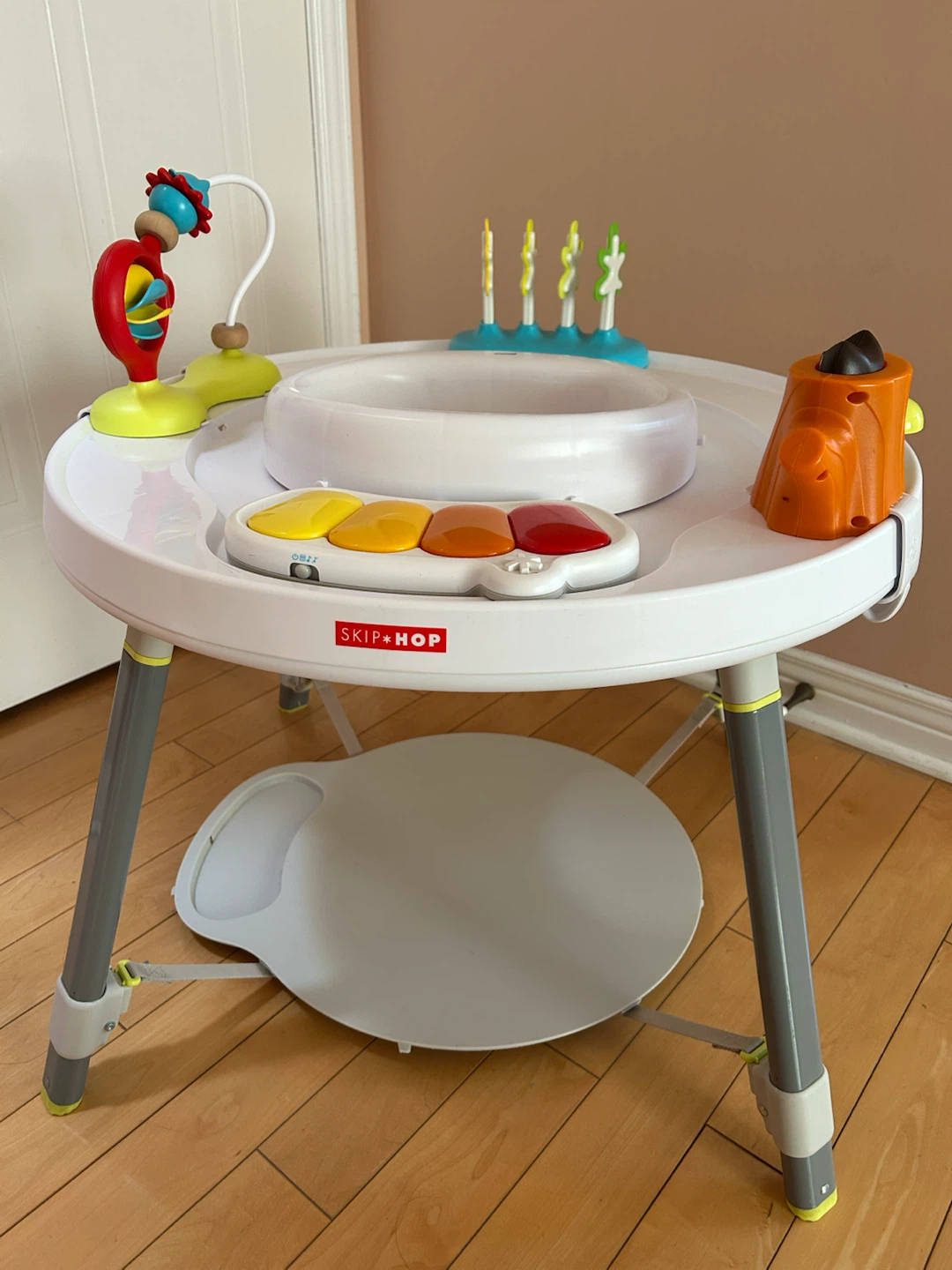Skip Hop Activity Centre