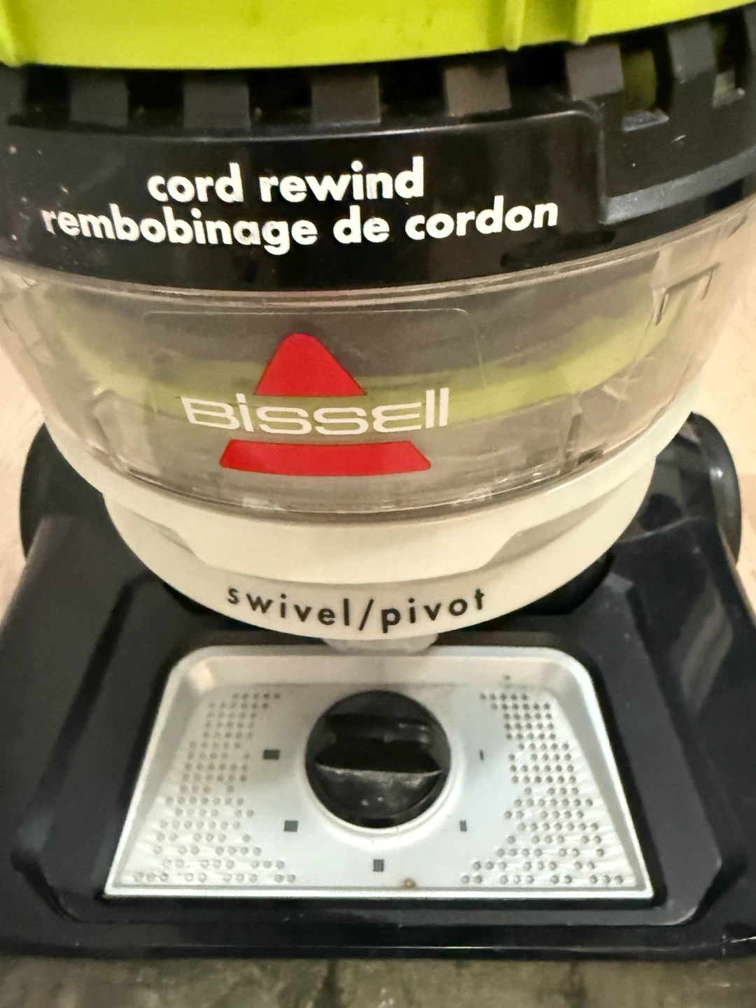 Bissell PowerGroom Swivel Rewind Pet Vacuum - photo 4