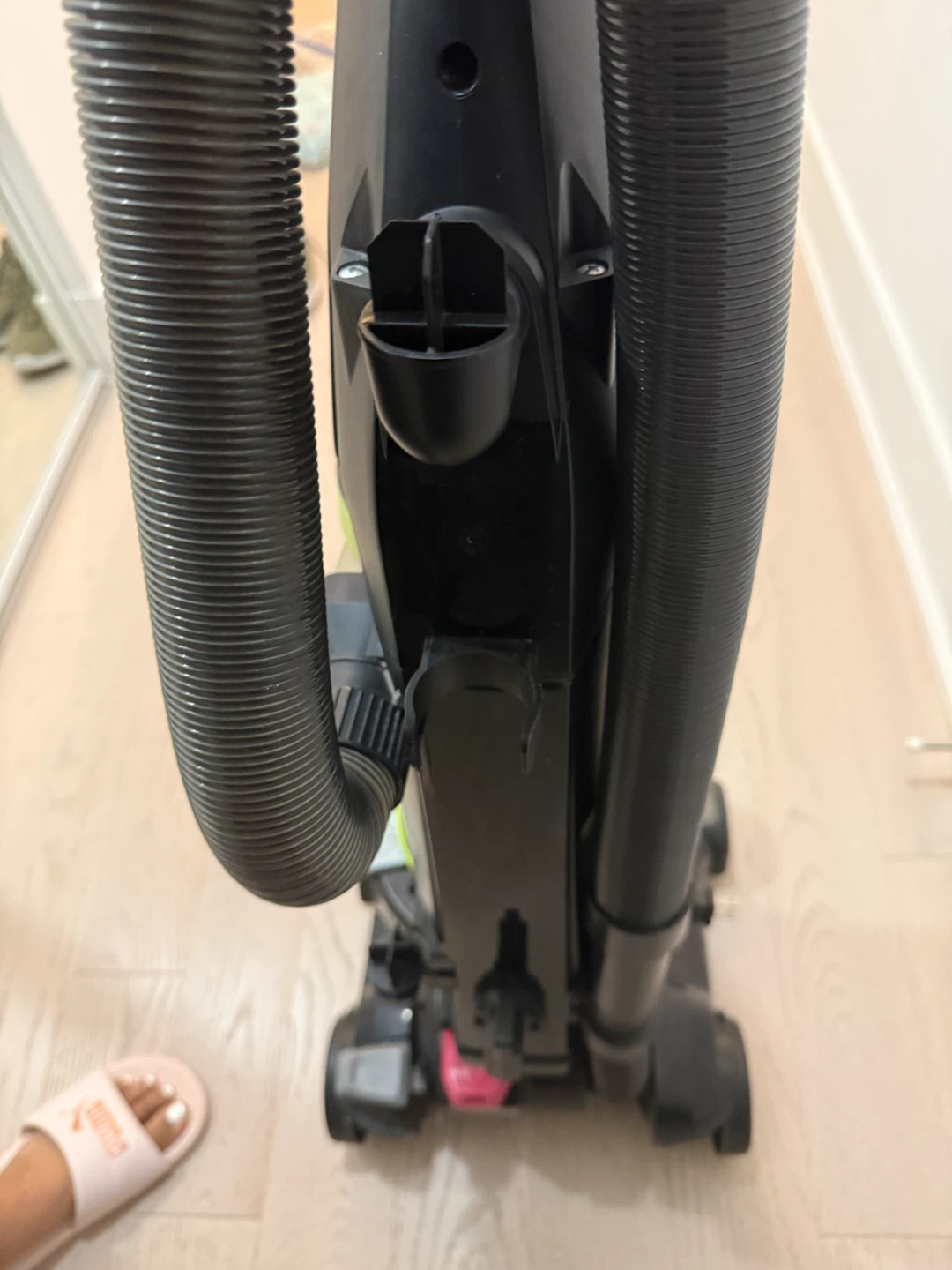 Bissell PowerGroom Swivel Rewind Pet Vacuum - photo 5