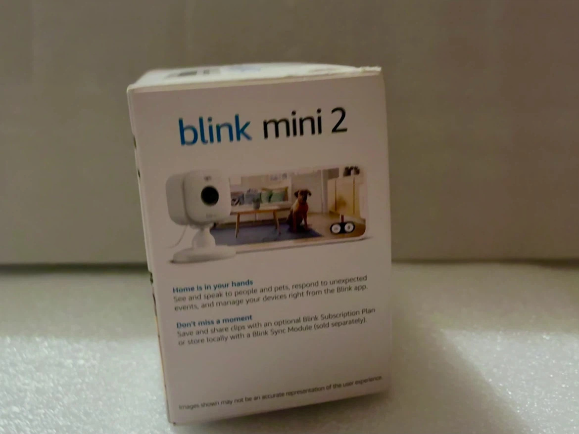 Blink Mini 2 Indoor/Outdoor Plug-In Smart Security Camera - photo 3