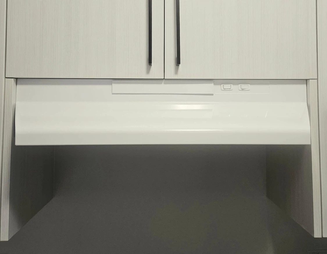 Broan White Under Cabinet Range Hood - photo 2