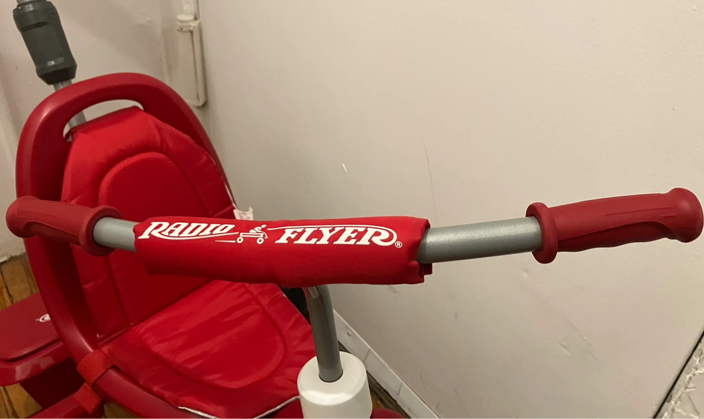 Radio Flyer Red Tricycle Bike - photo 5