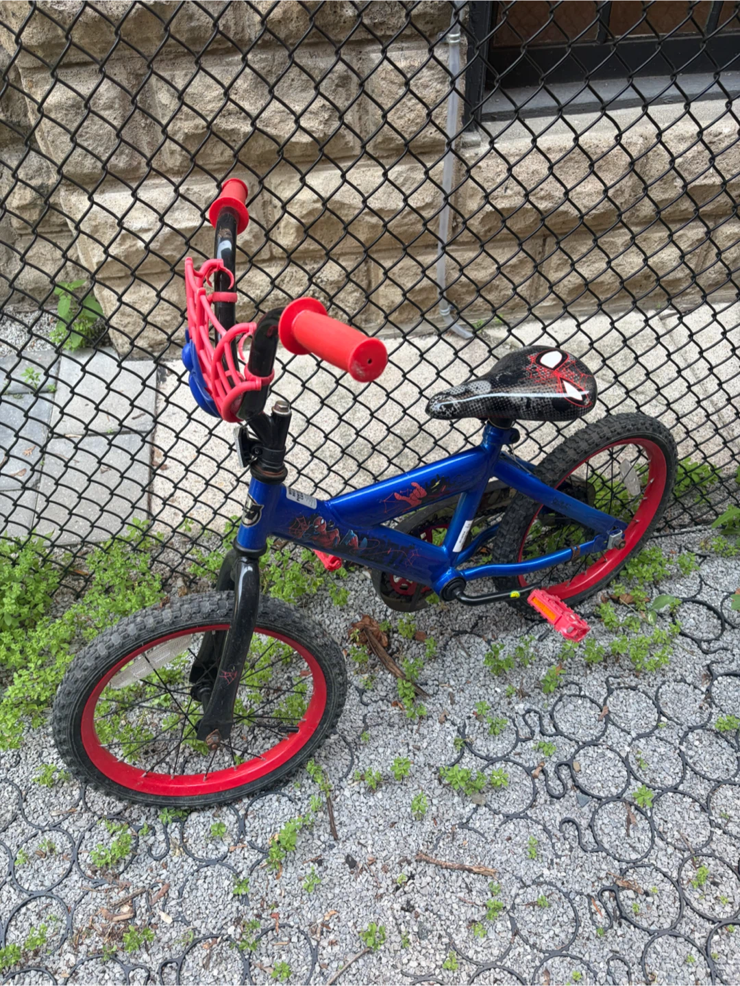 Kids Spider-Man Bike $50 - photo 2