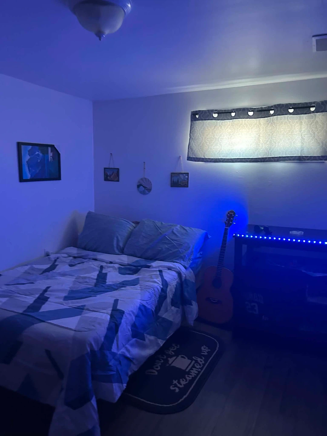 Queen bed frame with markers - photo 2