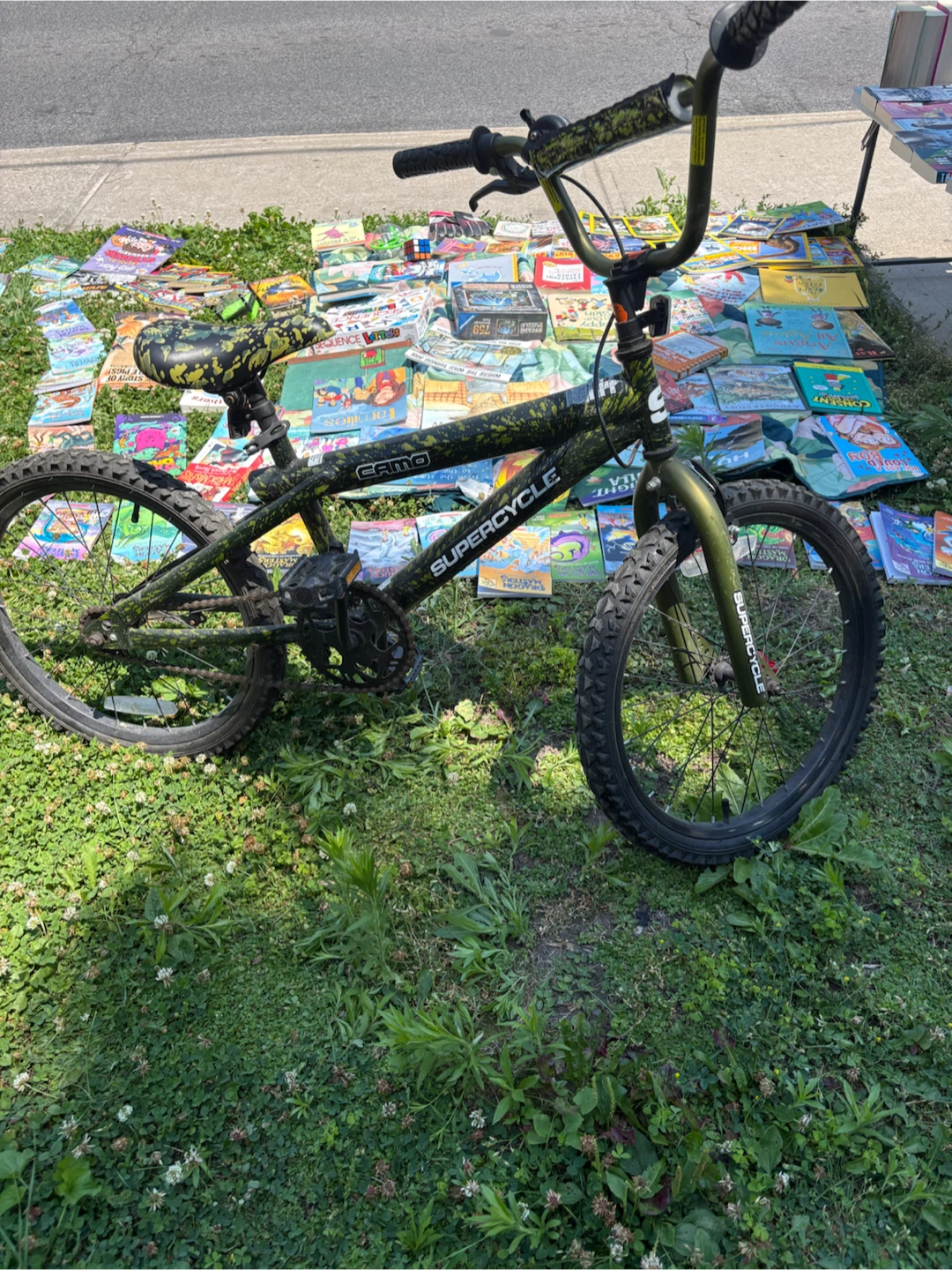 Supercycle Camo BMX Bike