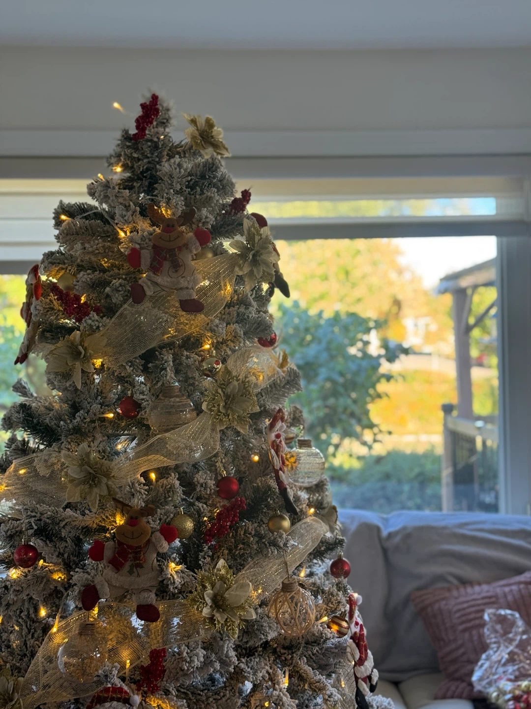 Christmas Tree with Ornaments - photo 2