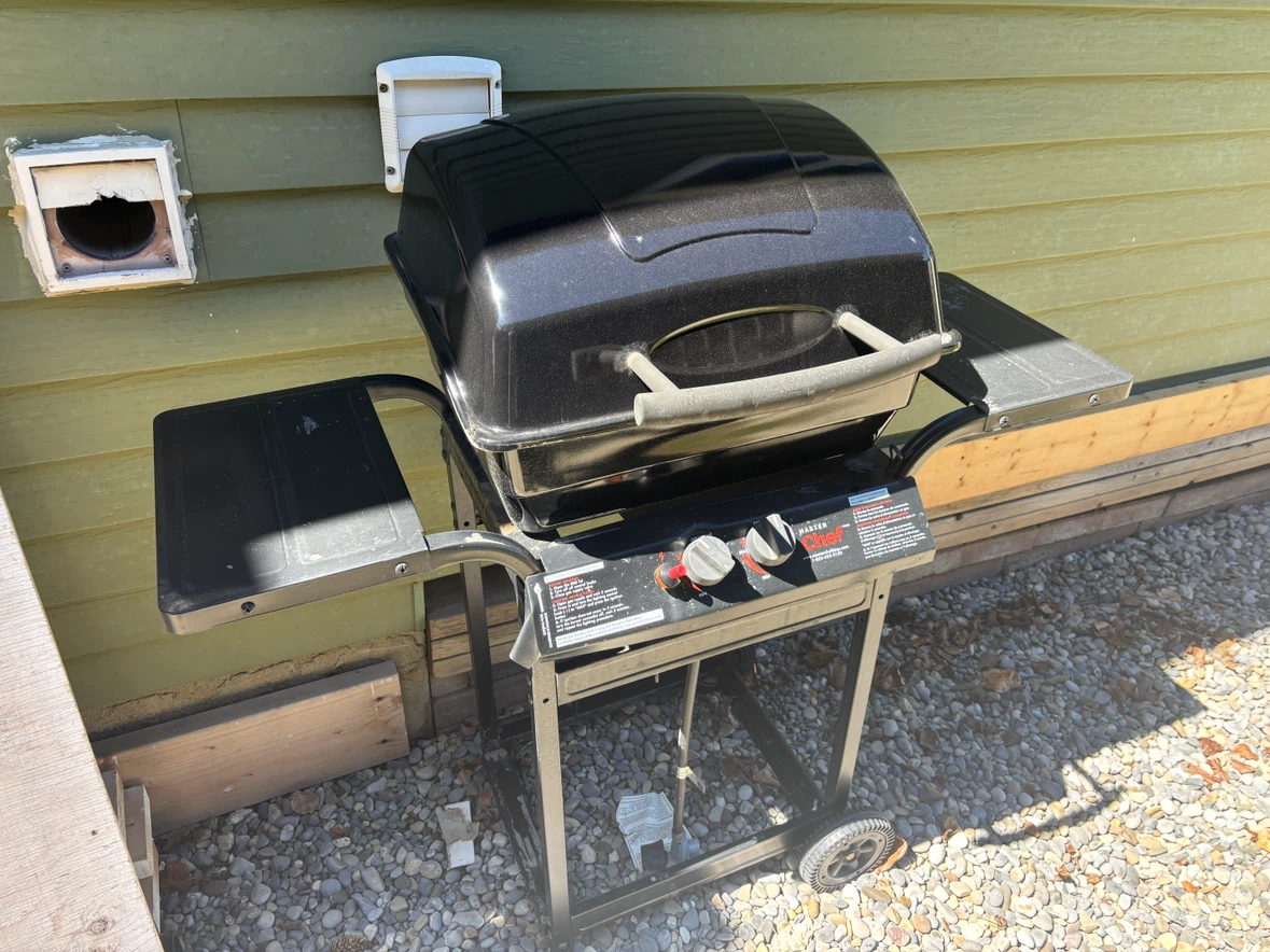 Master Chef Propane Gas Grill