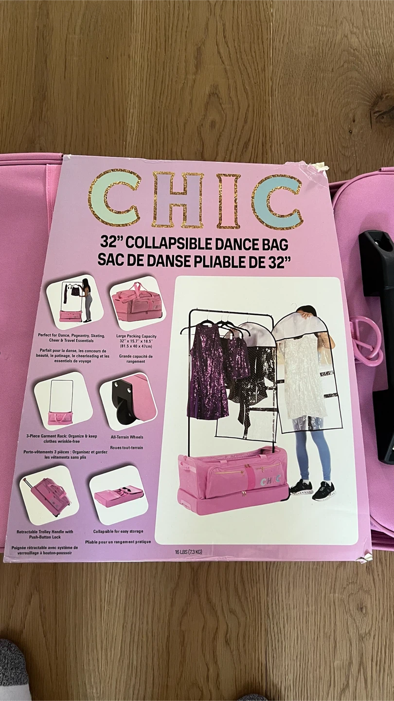 CHIC 32" Collapsible Dance Bag - photo 2