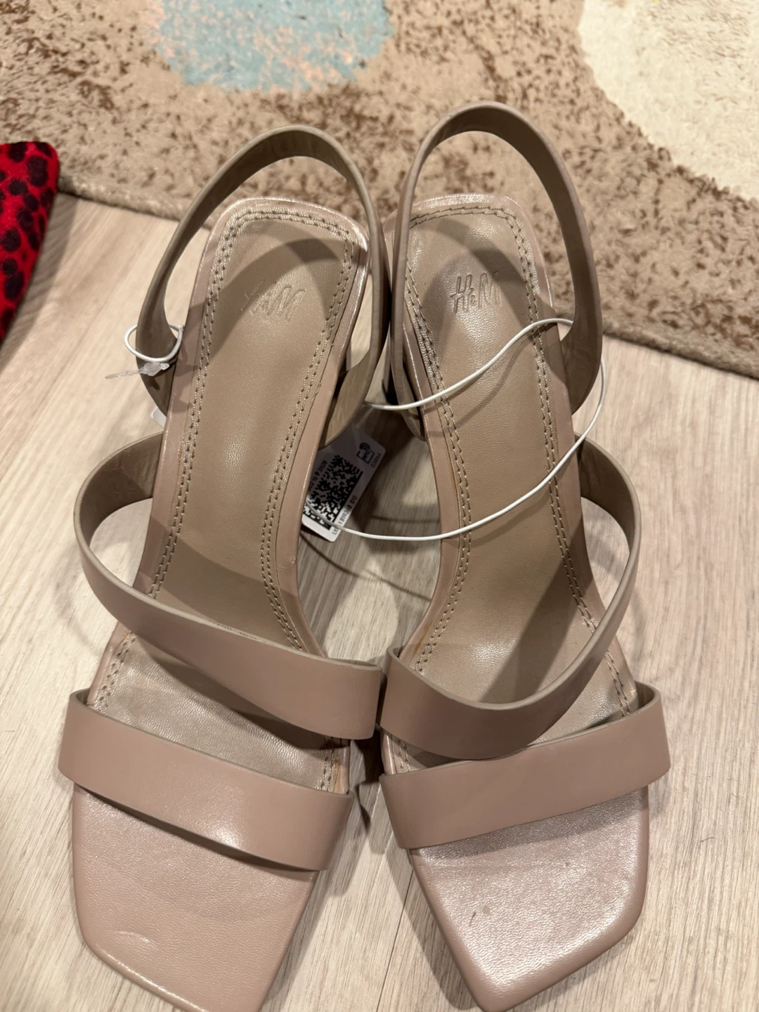 H&M Women's Beige Block Heel Sandals - photo 2