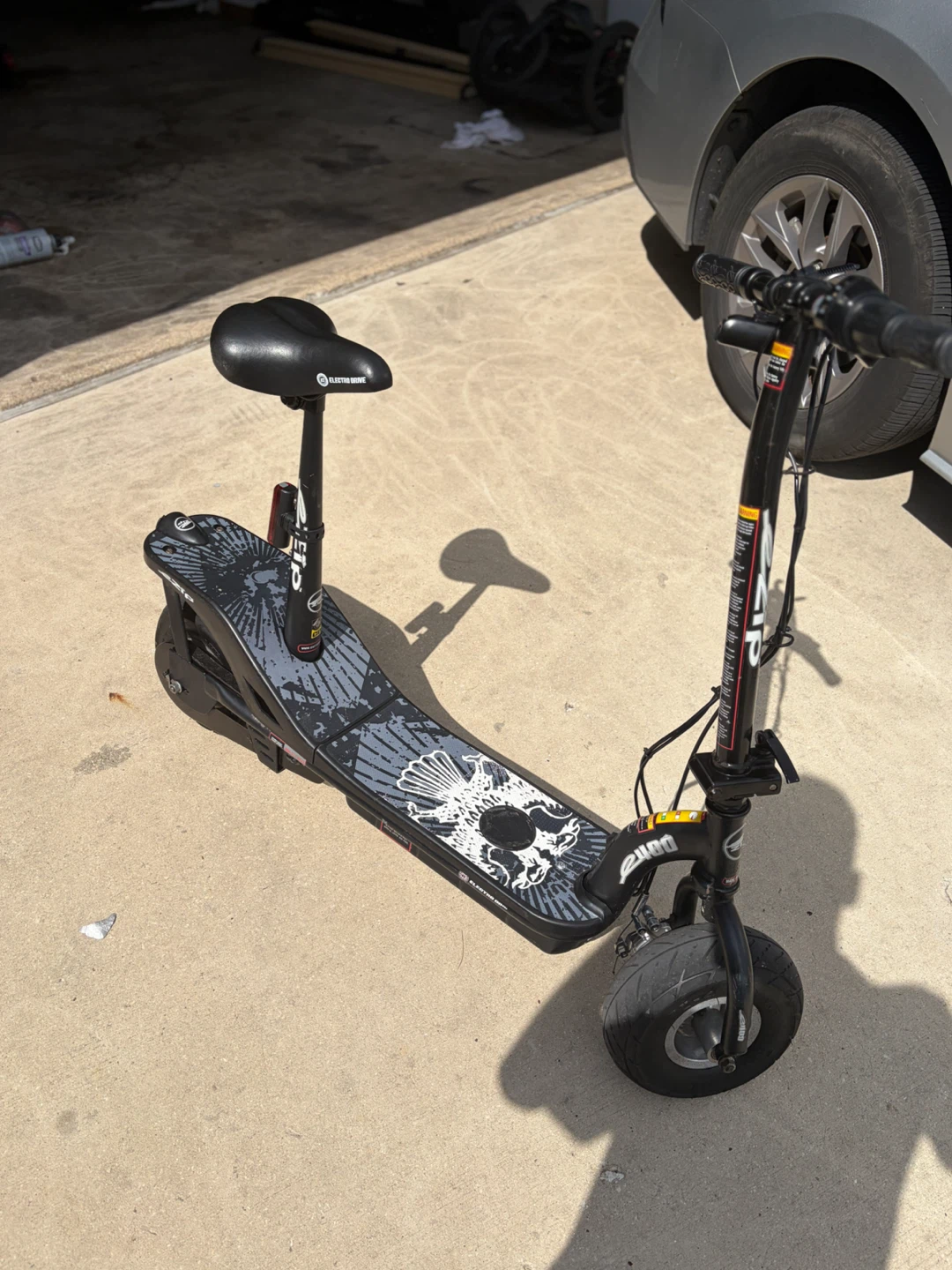 EZIP e400 Electric Scooter with Seat - photo 4