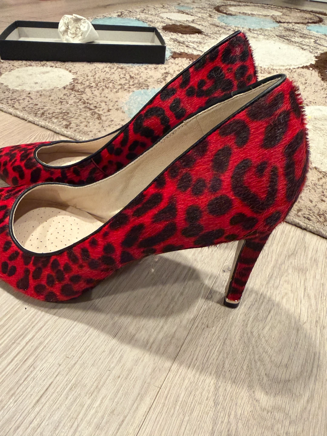 Kenneth Cole Red Leopard Print Heels Size 9M - photo 2