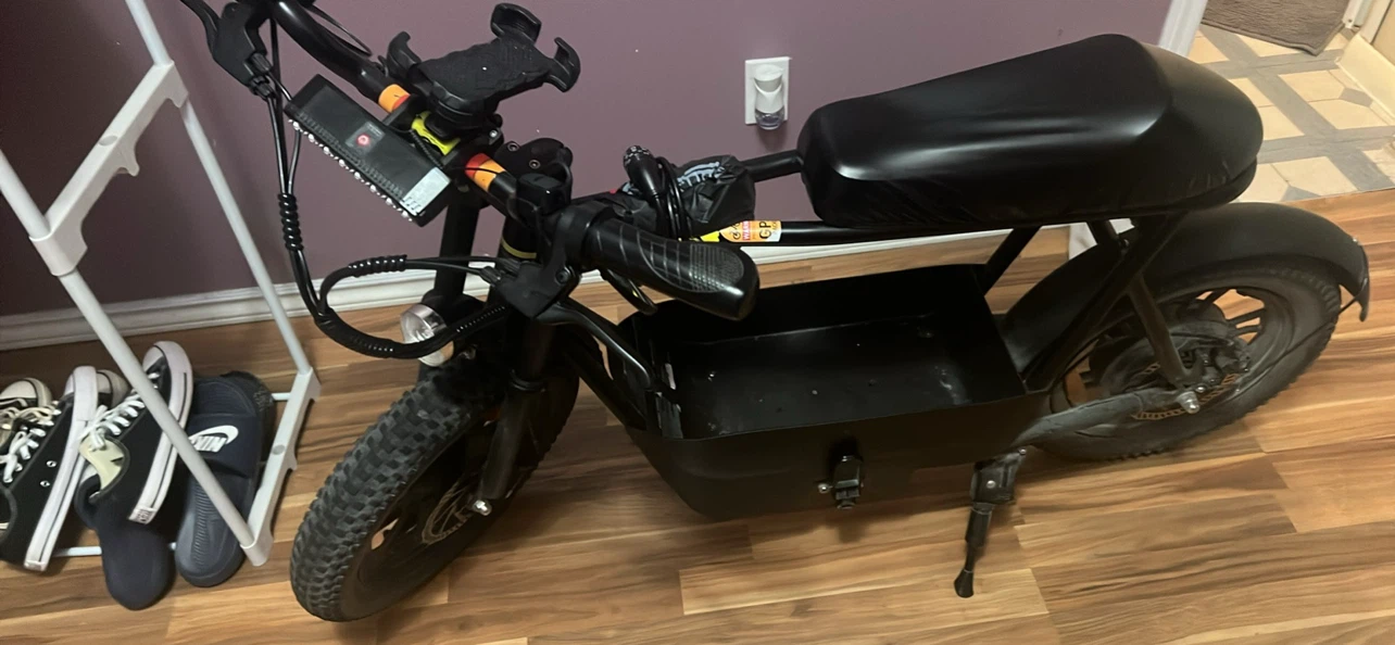 Black Electric Scooter with Basket - photo 4