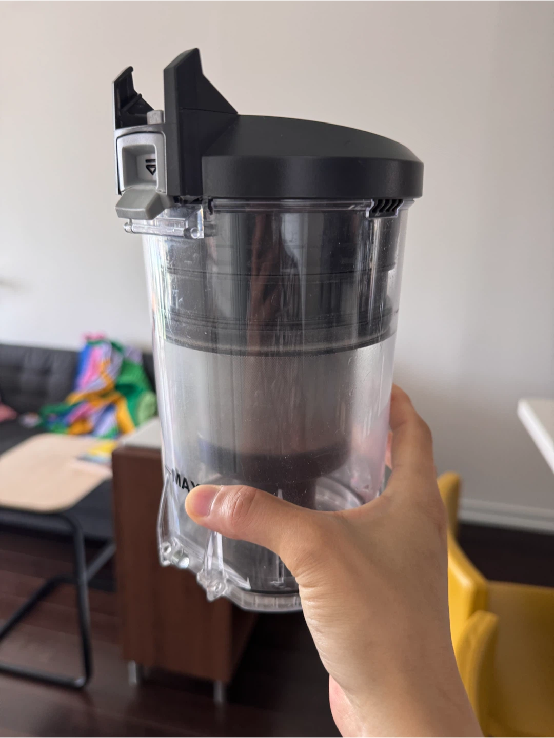 Ryobi 18V One+ Stick Vacuum - photo 2