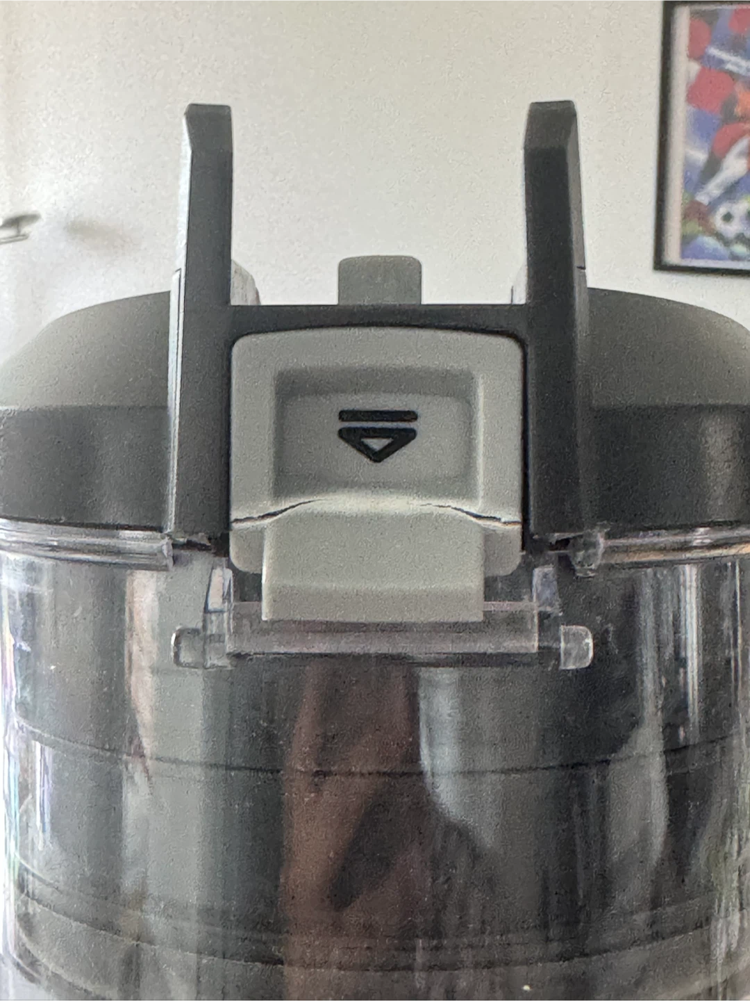 Ryobi 18V One+ Stick Vacuum - photo 4