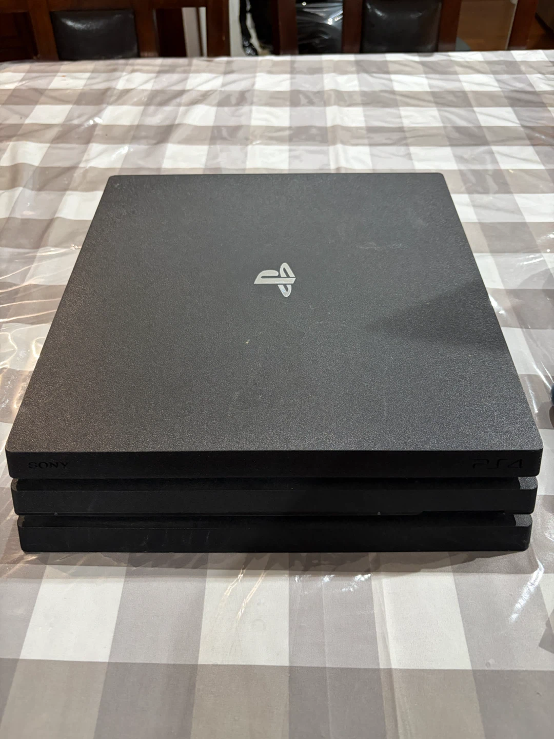 Ps4 pro - photo 2