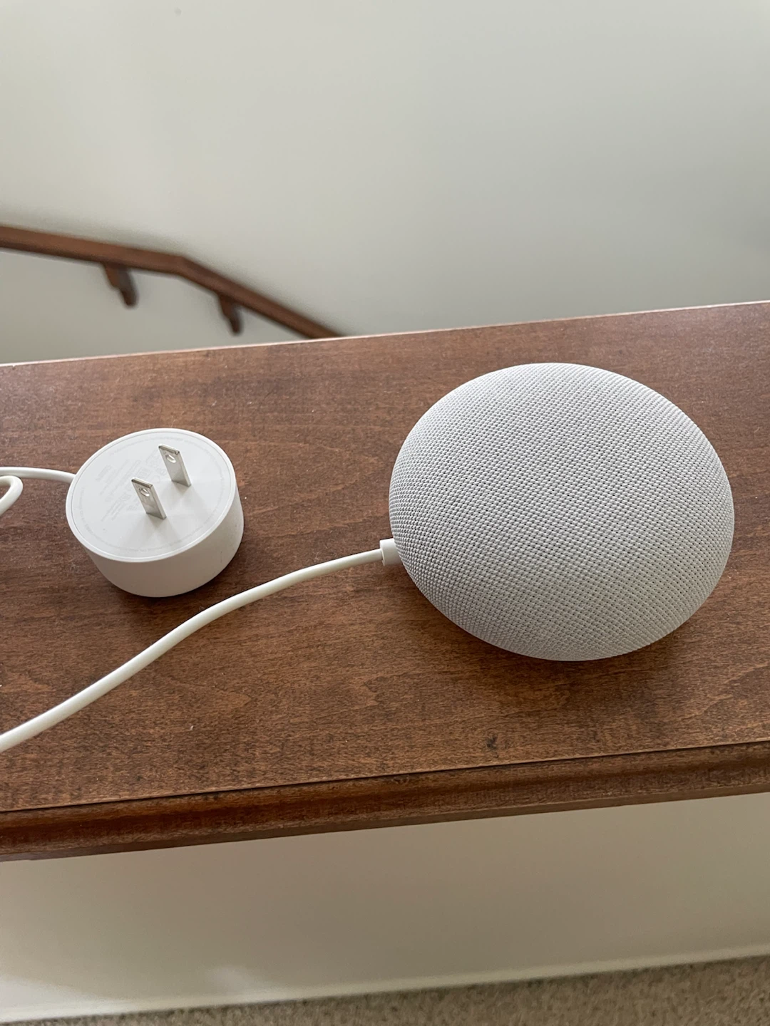 Google Nest Mini (2nd Gen) Smart Speaker - Chalk - photo 2