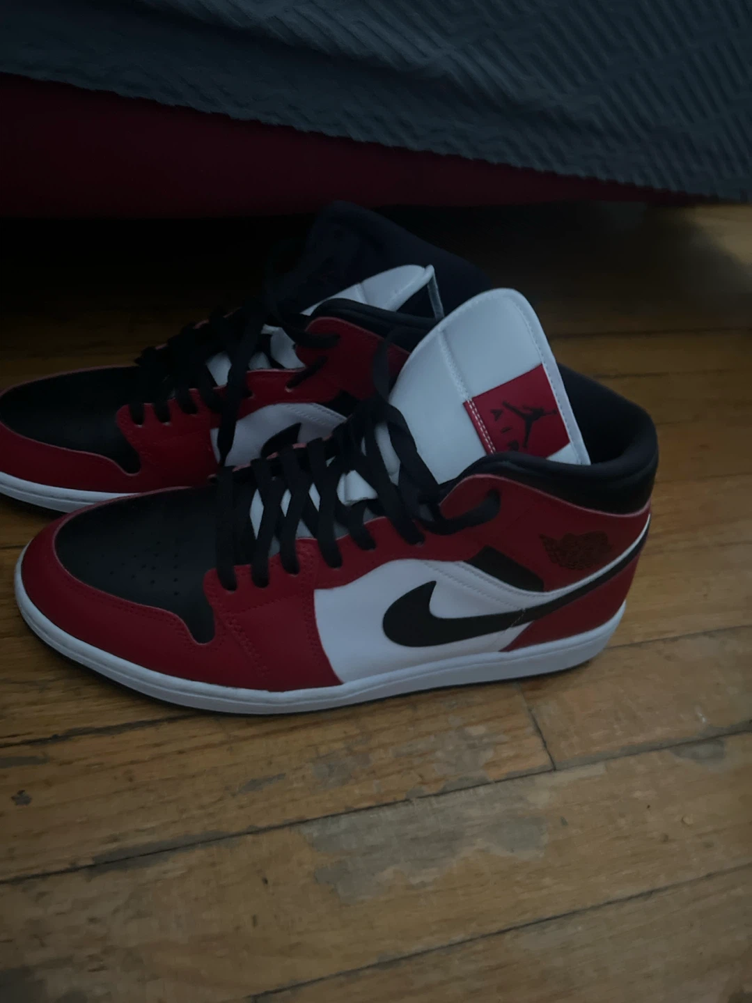 Nike Air Jordan 1 Mid SE Men's Shoes - photo 3