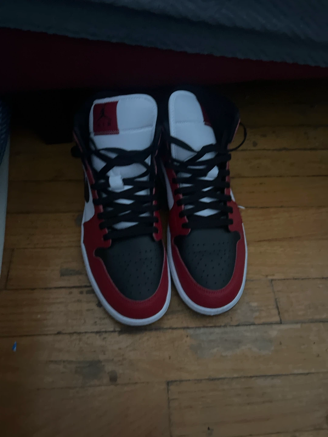 Nike Air Jordan 1 Mid SE Men's Shoes - photo 2