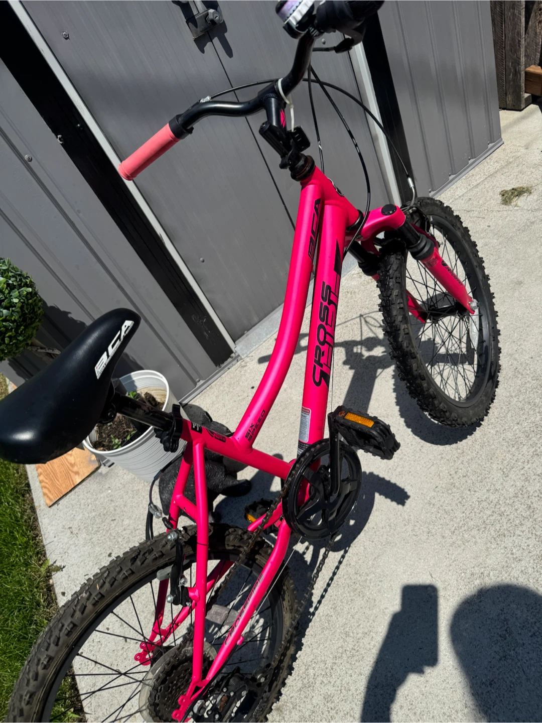 Girls 20” Cross Mountain Bike Pink - photo 4