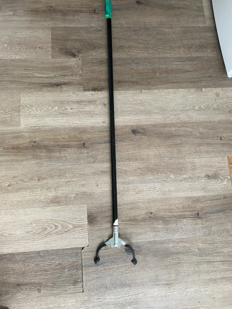 52 “ Unger Grabber Tool