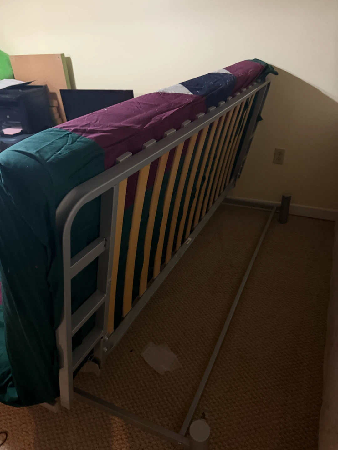 Futon Bed Frame with Quilted Duvet Set - photo 5