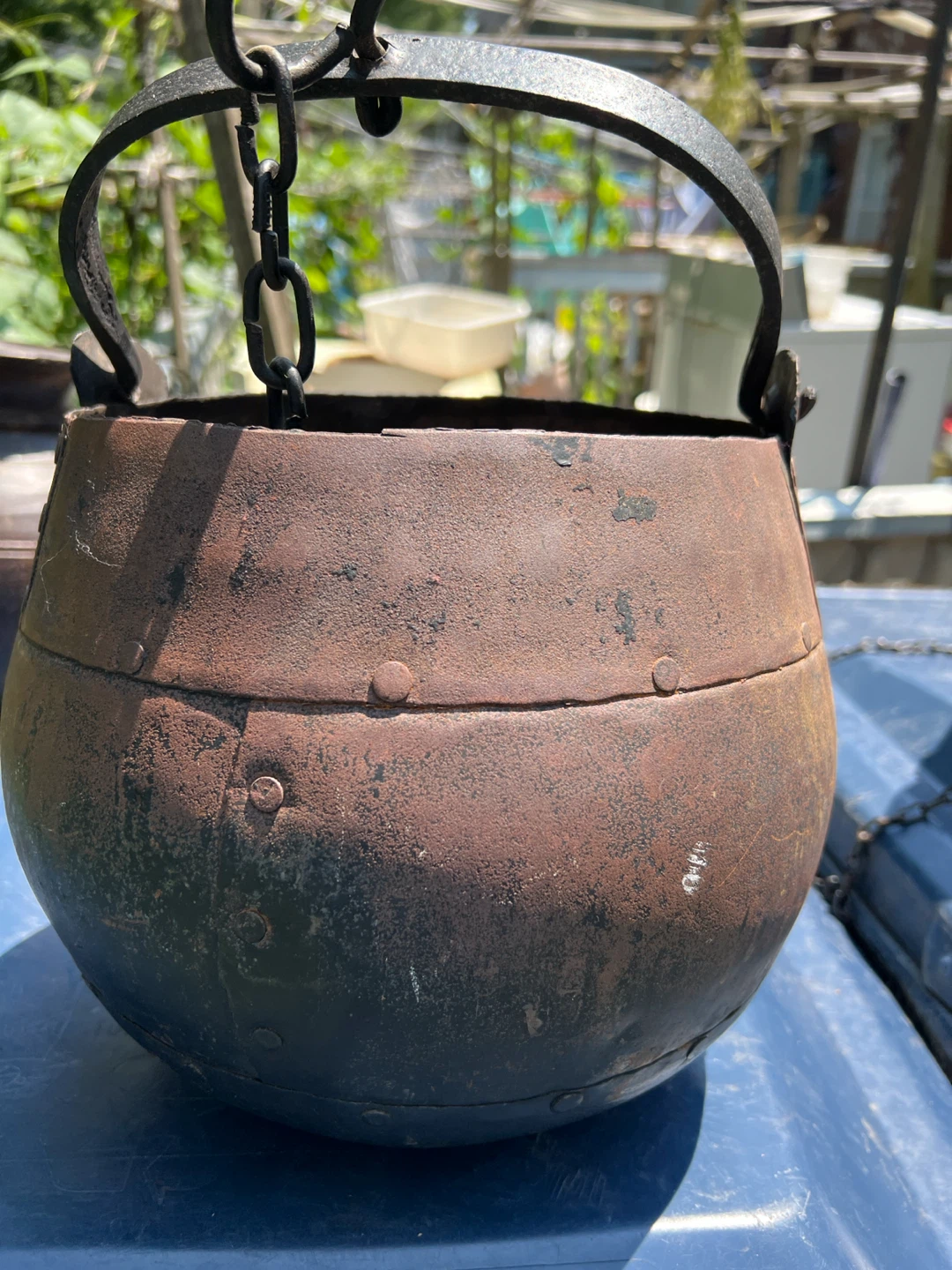Antique Wooden Indian Water or Milk Pot with Chains - photo 2