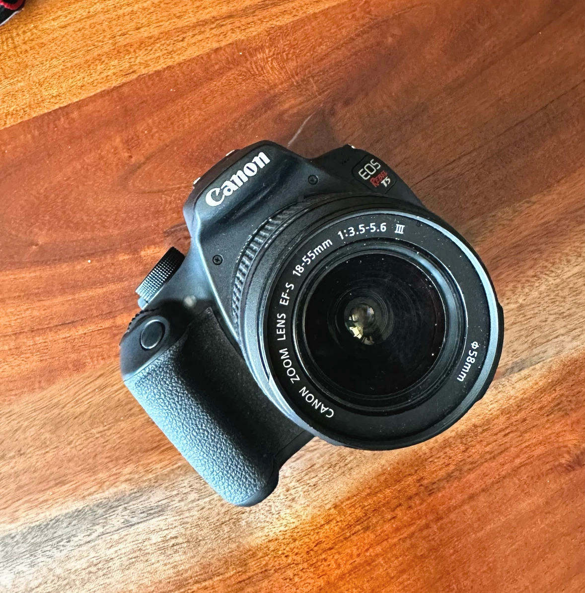 Canon EOS Rebel T3 DSLR Camera with 18-55mm Lens
