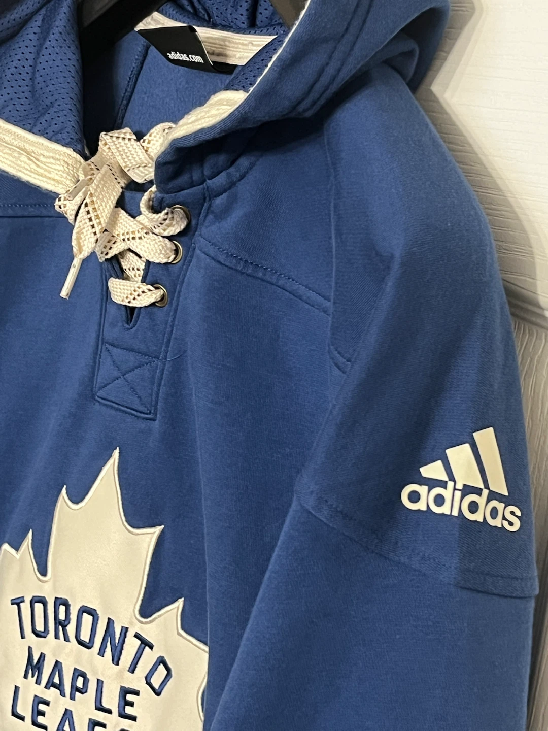 Adidas Toronto Maple Leafs Hockey Hoodie Jersey - photo 3