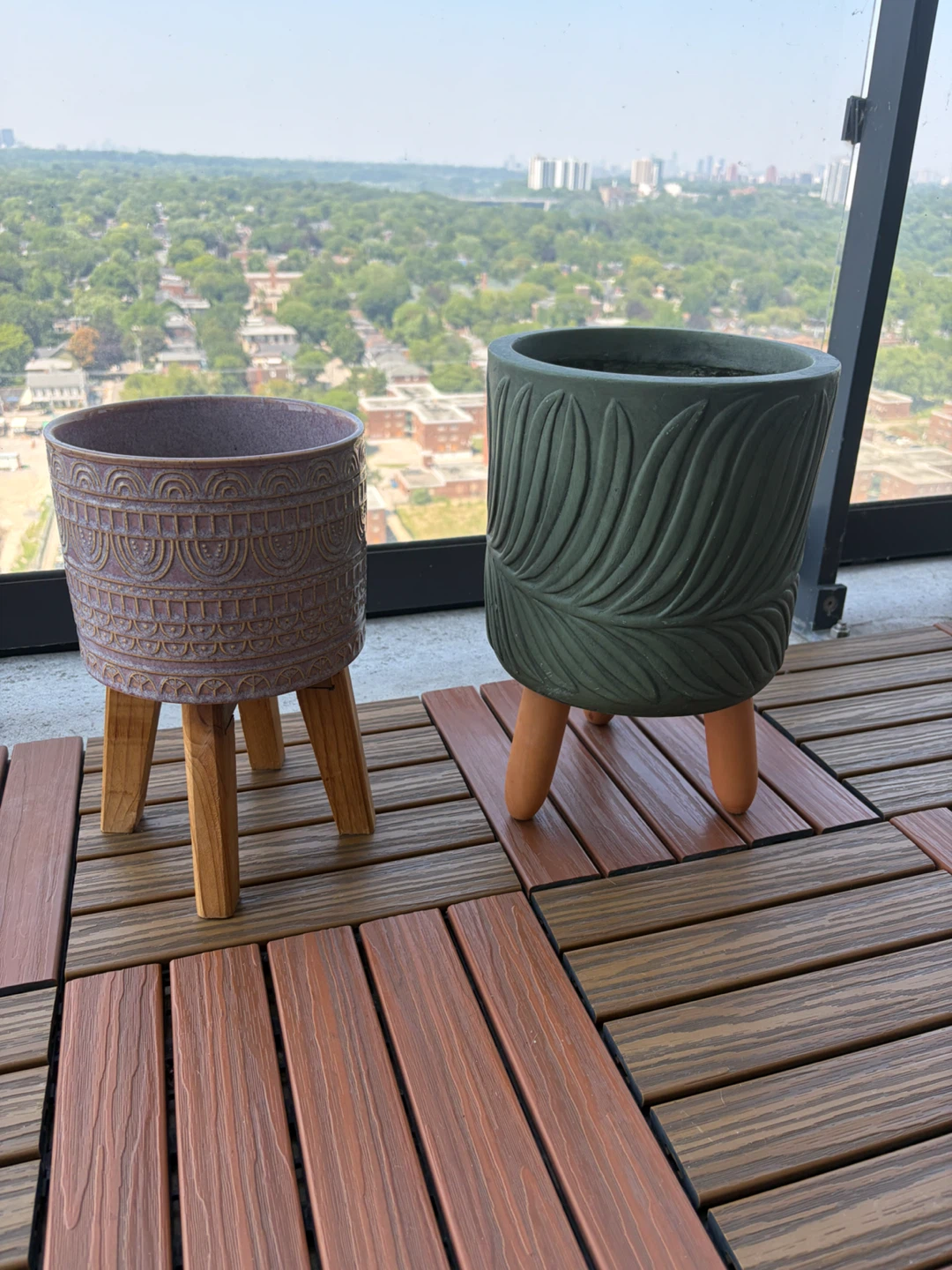 Decorative Ceramic Plant Pots with Wooden Stand