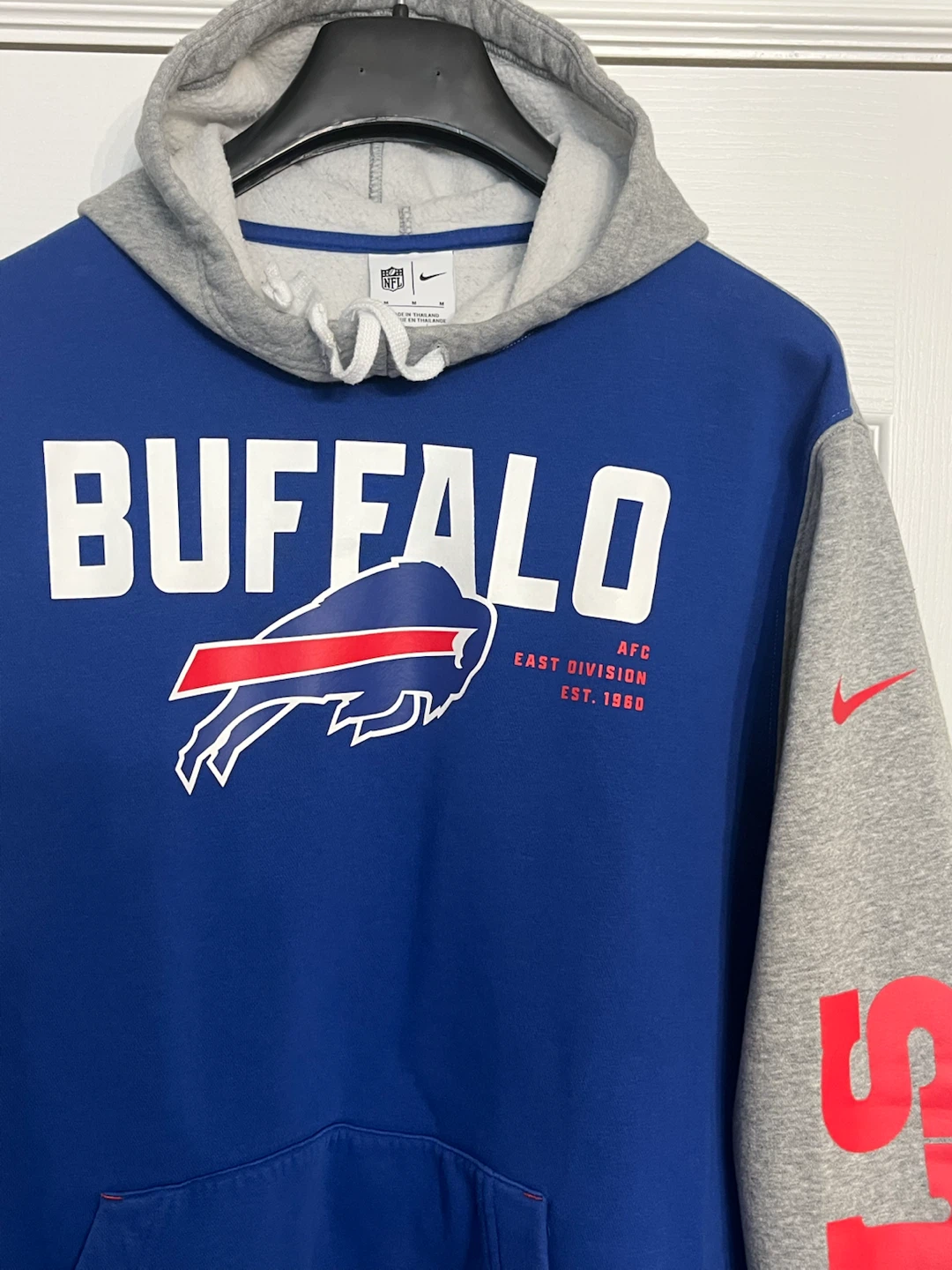 Nike Buffalo Bills NFL Hoodie Men’s Size Medium - photo 3