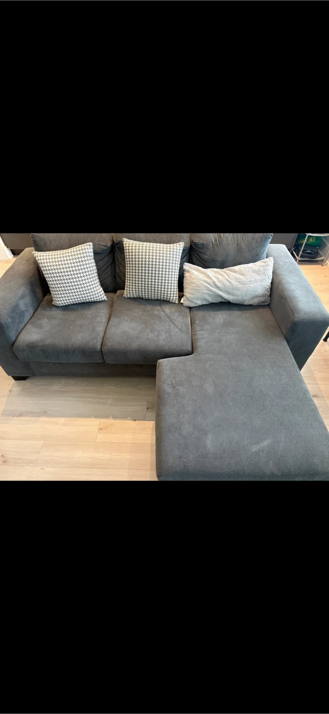 Dark Grey Sectional Sofa with Ottoman - photo 3