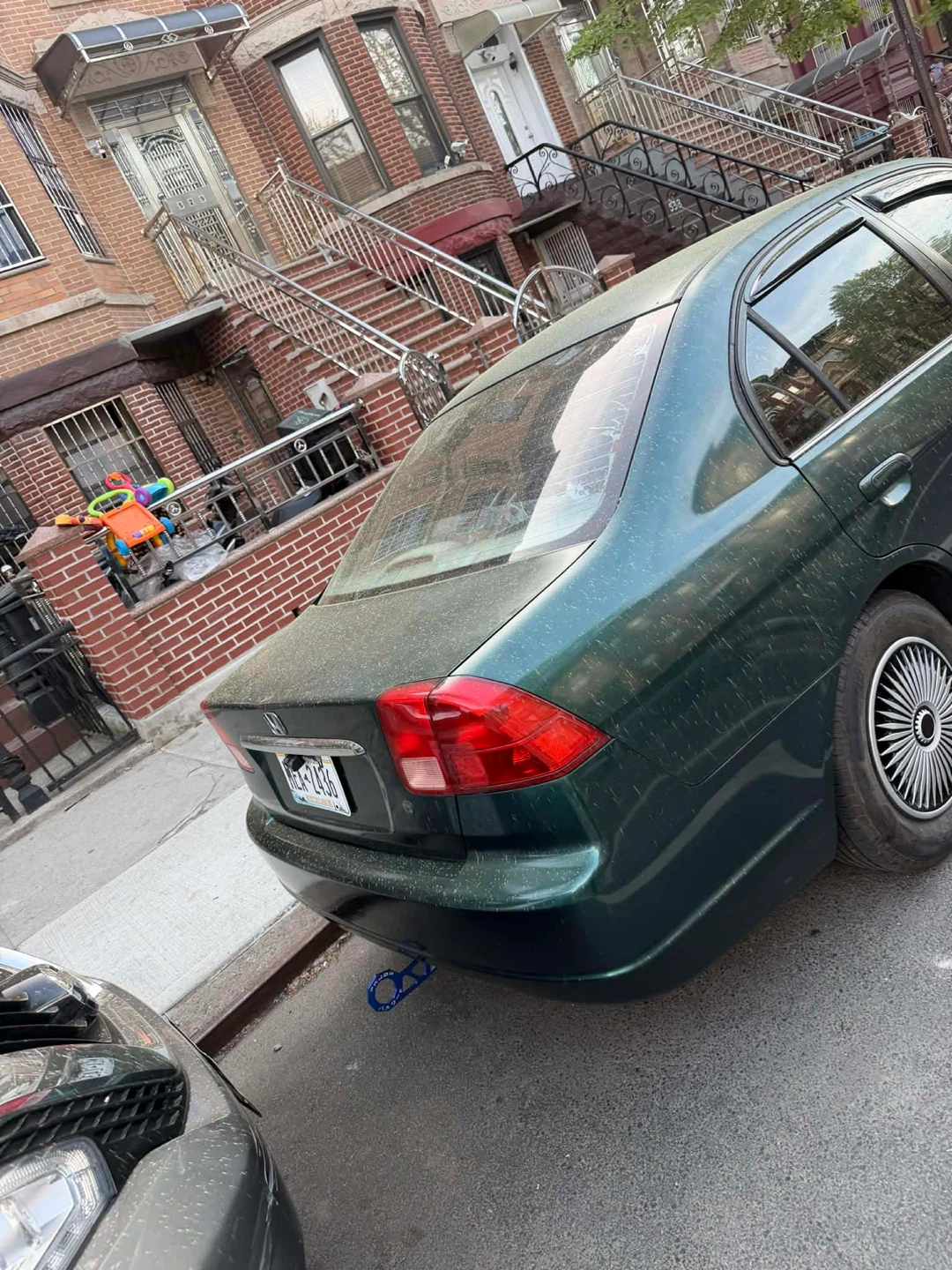 Green Honda Civic Sedan - photo 3