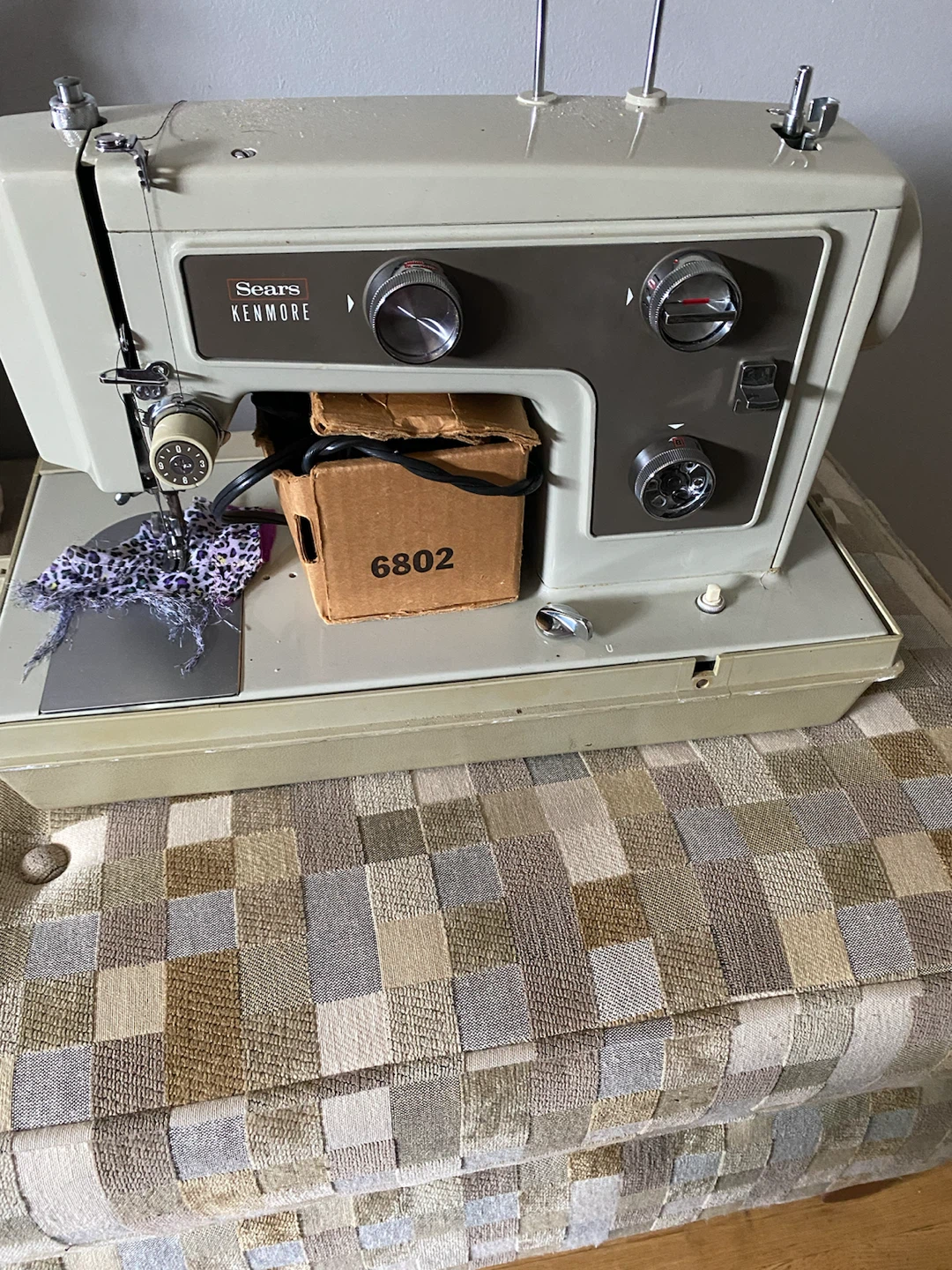 Sears Kenmore Sewing Machine - photo 2