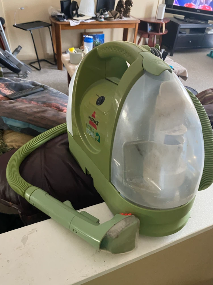 Bissell Little Green "Little Green" Spot Cleaner - photo 4