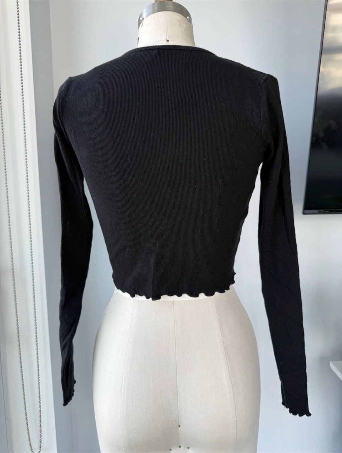 Pull & Bear Black Ribbed Cropped Long Sleeve Top - photo 2