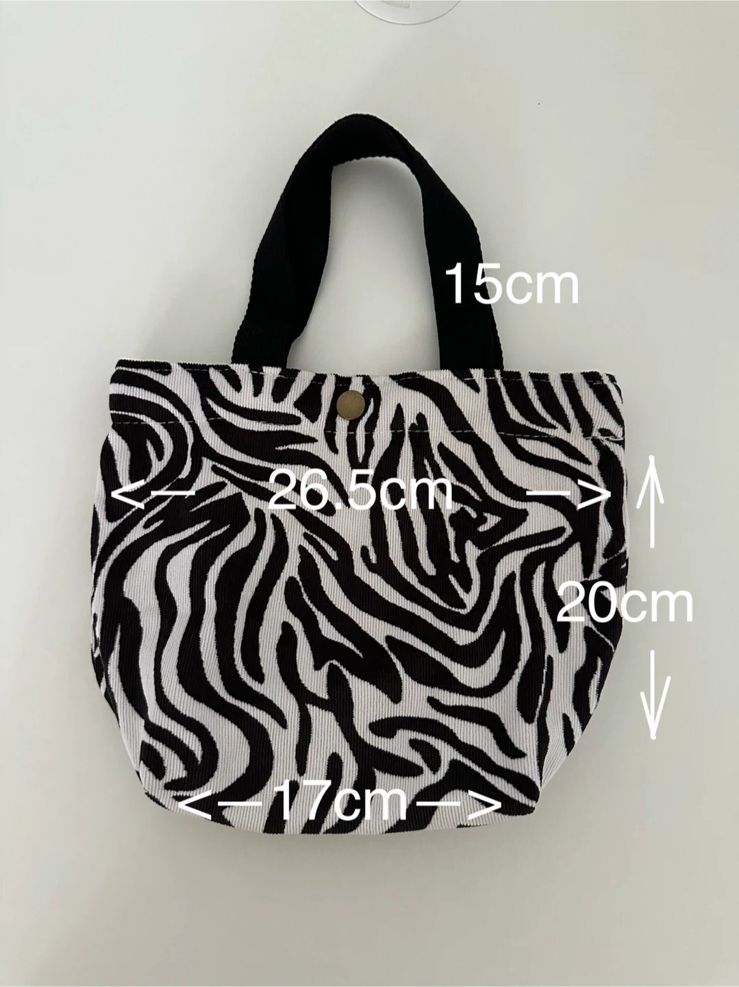 Bucket Hats and Small Tote Bag - photo 2