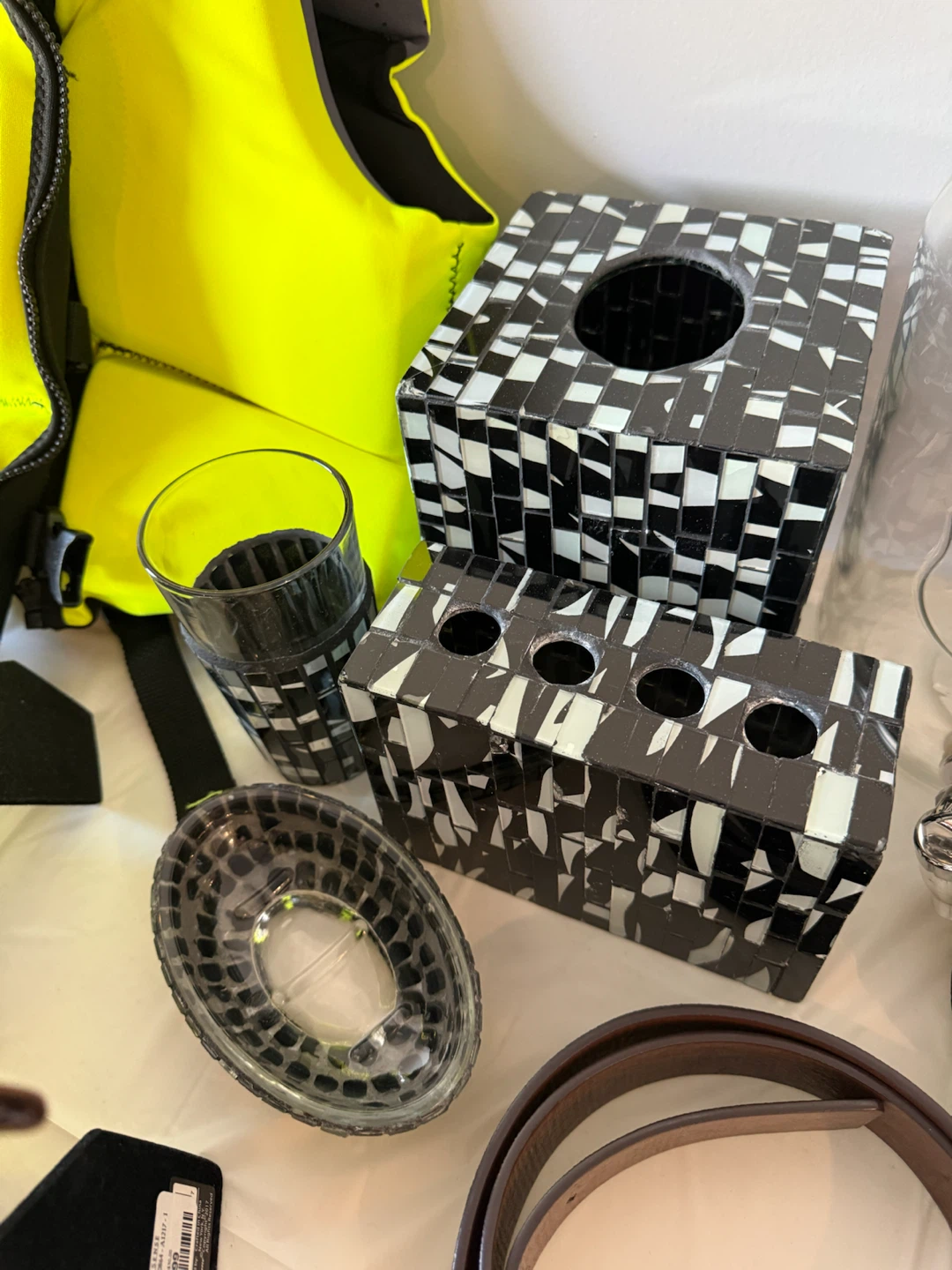 Mosaic Tissue Box Cover and Pen Holder Set