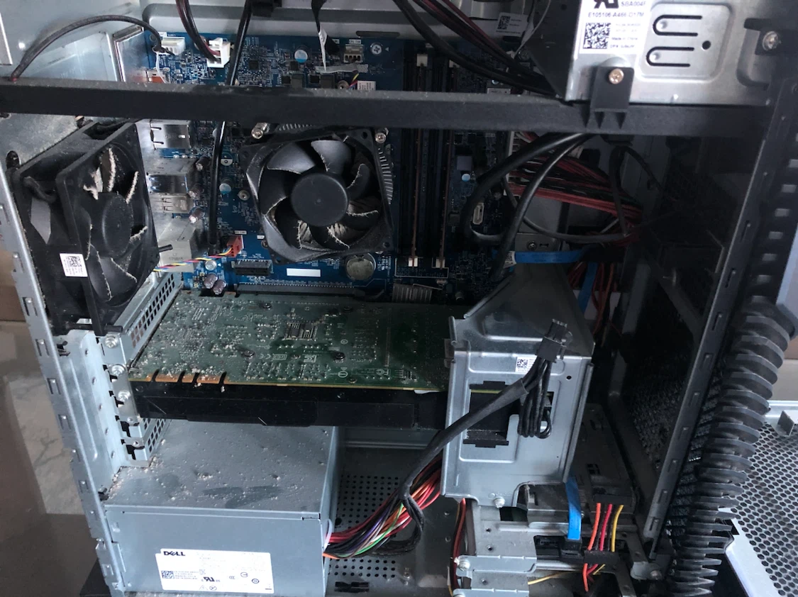 Dell Inspiron 5680: 1070, i7 8700 and 16gb ram - photo 2