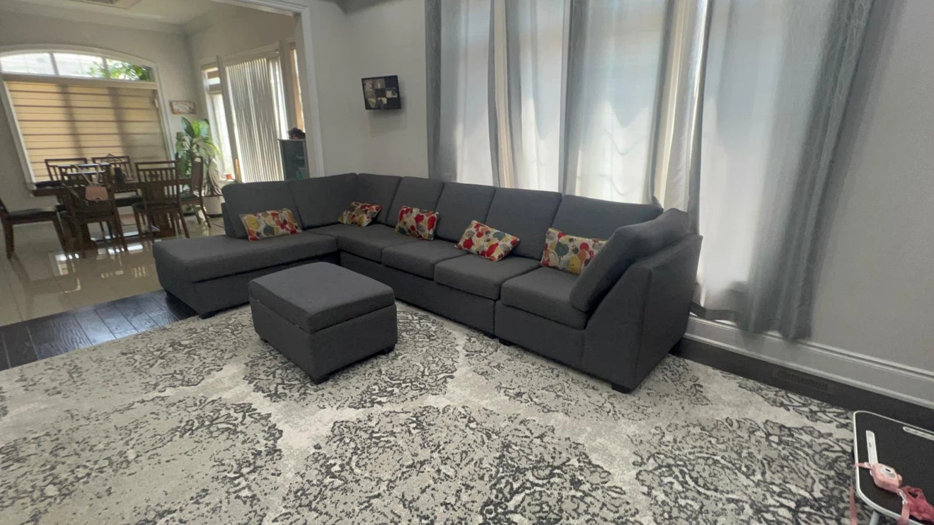 Like new  L shaped sofa - photo 4