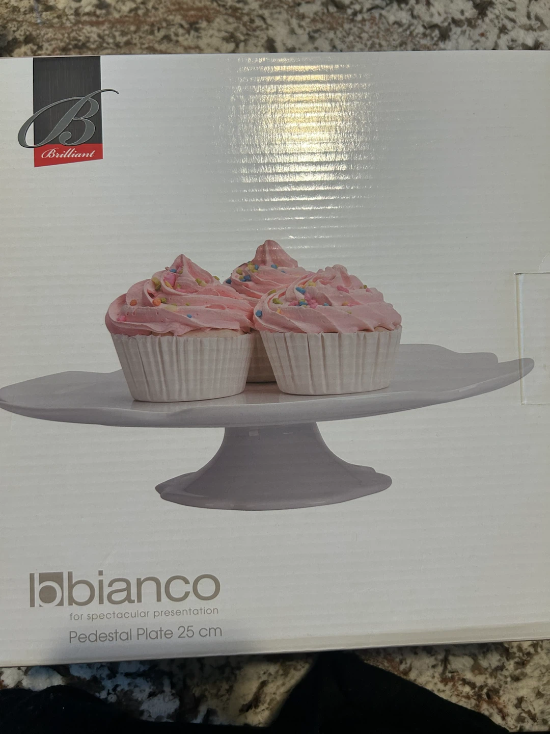Bianco Pedestal Plate 25 cm