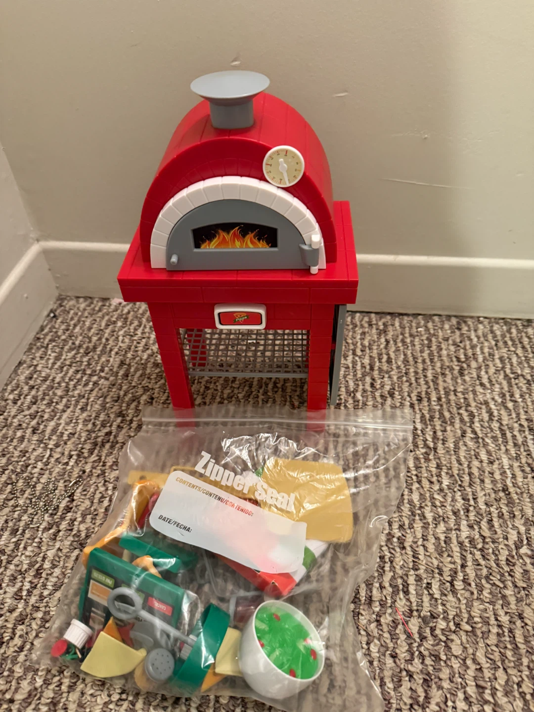 Dollhouse furniture set with pizza oven and scooter - photo 3