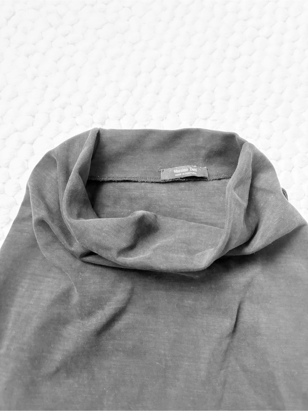 Massimo Dutti Black Mock Neck Sleeveless Top - photo 4