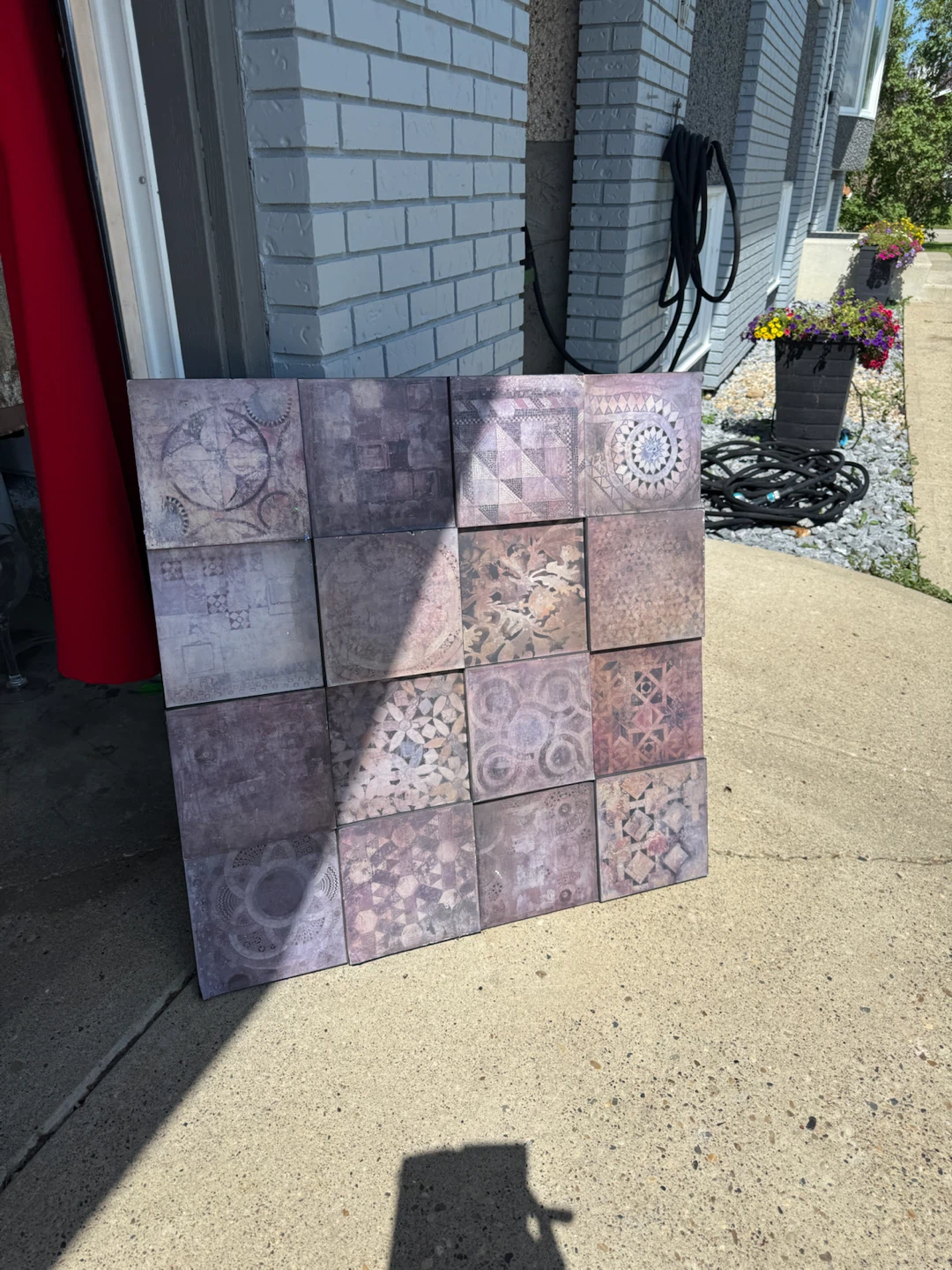 Decorative picture frame