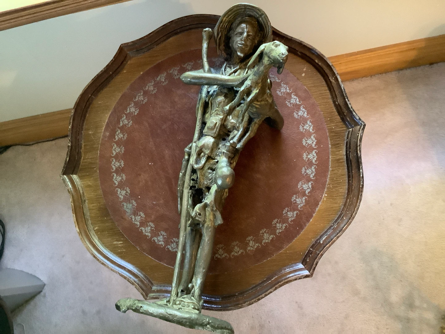 Vtg Bronzed Sculpture of an Asian Man Carrying a Lamb 🐞